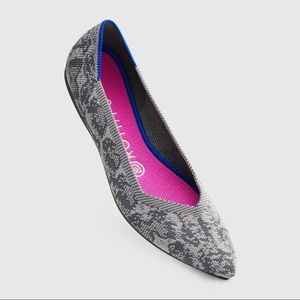 Rothys Grey Python Snake Point Flat 9.5